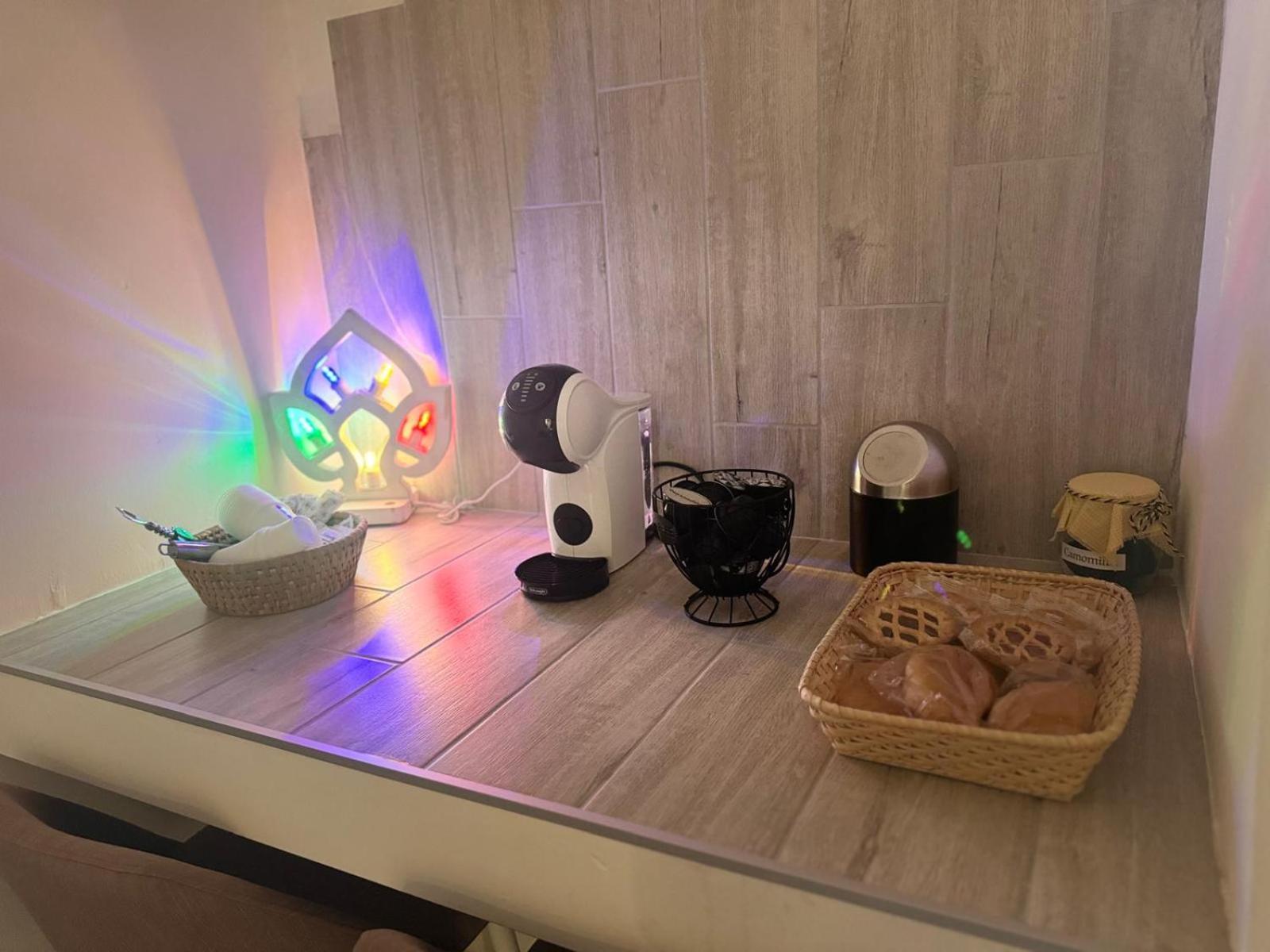 Bari Valona Rooms Esterno foto